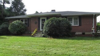 5 Garden St, Auburn, MA 01501