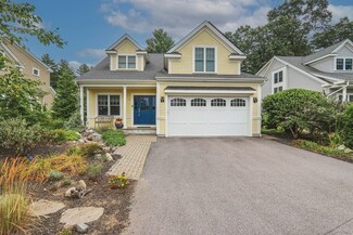 2 Hughes Ln, Dover, MA 02030