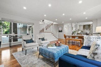 330 Bryant St, Palo Alto, CA 94301