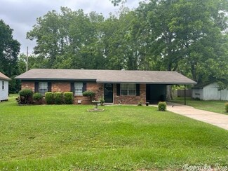 125 E Burnett St, Dumas, AR 71639