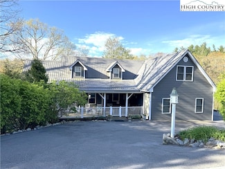 241 Heritage Ln, Blowing Rock, NC 28605