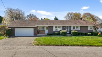 125 Poplar St, Chicopee, MA 01013