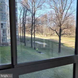 3005 S Leisure World Blvd Unit 212, Silver Spring, MD 20906