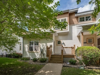 1221 Clarence St, Saint Paul, MN 55106