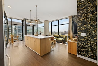 1212 Demonbreun St Unit 1802, Nashville, TN 37203