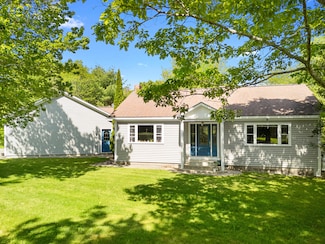 986 Finntown Rd, Warren, ME 04864
