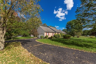 7320 Rinnert Ave, Blacklick, OH 43004