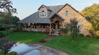 1301 Red Oak Ln, Blanchard, OK 73010