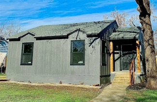 2425 Jennings Ave, Dallas, TX 75216
