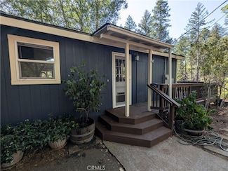 16121 Golf Rd, Cobb, CA 95426