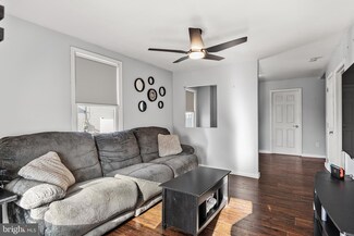 117 5th Ave, Glendora, NJ 08029