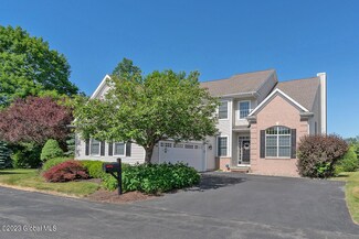 12 Whitman Common, Slingerlands, NY 12159