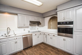 5229 71st St, Lubbock, TX 79424