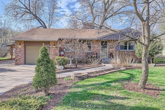 676 Roma Ave, Saint Paul, MN 55113