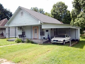 W Hazel St, Walnut Ridge, AR 72476