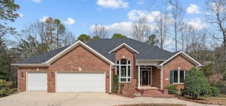 865 Diamondhead Dr S, Pinehurst, NC 28374