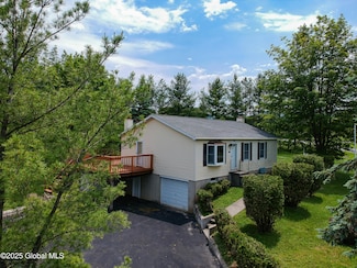 131 Panorama Dr, East Durham, NY 12423