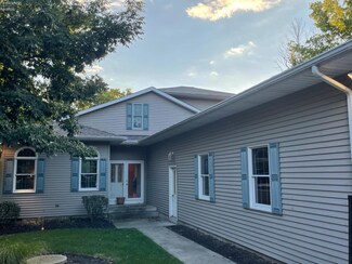 4218 S Memorial Shoreway Dr, Lakeside Marblehead, OH 43440