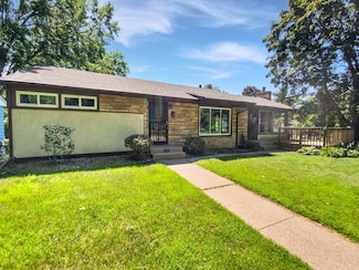 2082 Waukon Ave, Saint Paul, MN 55119