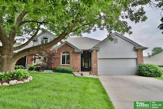 2330 N 133rd Cir, Omaha, NE 68164