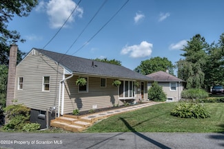 777 S Abington Rd, Clarks Summit, PA 18411