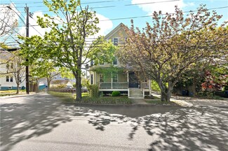 183 Wood St, Bristol, RI 02809