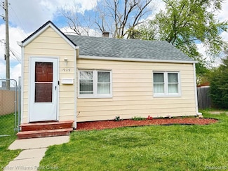 1929 Michael Ave, Warren, MI 48091