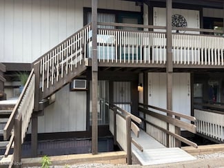 1611 Treetop Trail Unit B, Akron, OH 44313