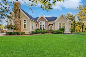2926 Lisa Dr, Springfield, TN 37172