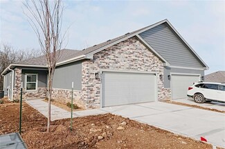6132 Park St, Shawnee, KS 66216