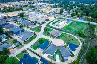 4205 Primrose Ln, Paris, TX 75462