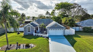 1326 SE Preston Ln, Port Saint Lucie, FL 34983