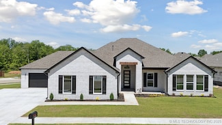 2035 E 129th Place S, Jenks, OK 74037