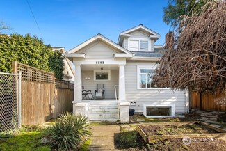 5026 7th Ave NE, Seattle, WA 98105