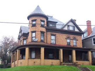 302 Adams St, Rochester, PA 15074