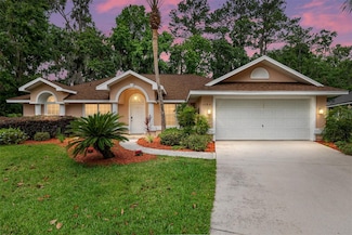 1484 NW 106th St, Gainesville, FL 32606