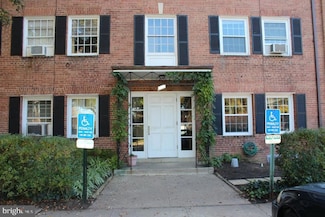5106 Columbia Pike Unit 2, Arlington, VA 22204