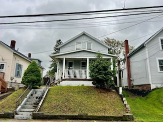 1121 E 27th St, Erie, PA 16504