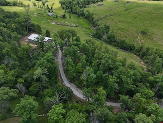 896 Cr 672, Mountain Home, AR 72653