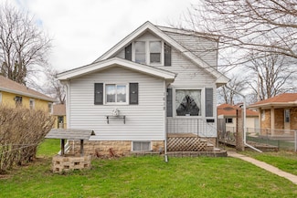 1618 Madison Ave, South Milwaukee, WI 53172