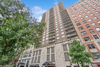 1250 N Dearborn St Unit 11C, Chicago, IL 60610
