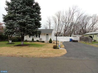 2826 Doris Ave, Bensalem, PA 19020