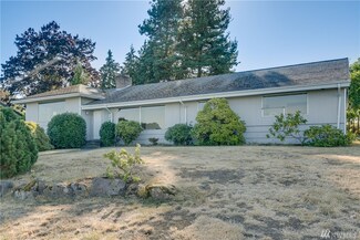 17130 12th Ave NW, Shoreline, WA 98177