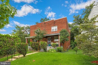 123 56th St SE, Washington, DC 20019