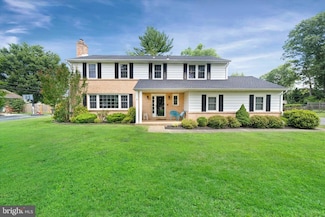 35 Winterbury Cir, Wilmington, DE 19808