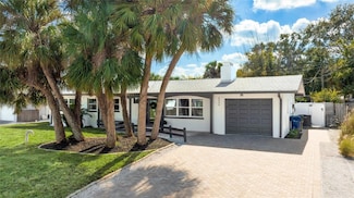 2424 Hamlin Ln, Sarasota, FL 34239