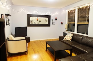 62-64 Saunders St Unit 4P, Rego Park, NY 11374