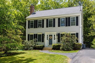 101 Holt Rd, Ashburnham, MA 01430