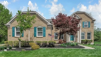 6863 Parklake Dr, Mason, OH 45040