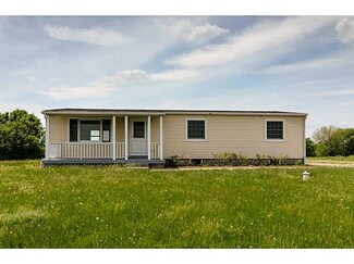 760 Perry Hwy, Harmony, PA 16037